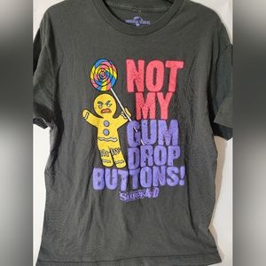 Universal Studios Shrek 4 D Gingerbread Man Gum Drop Buttons Graphic T Shirt L